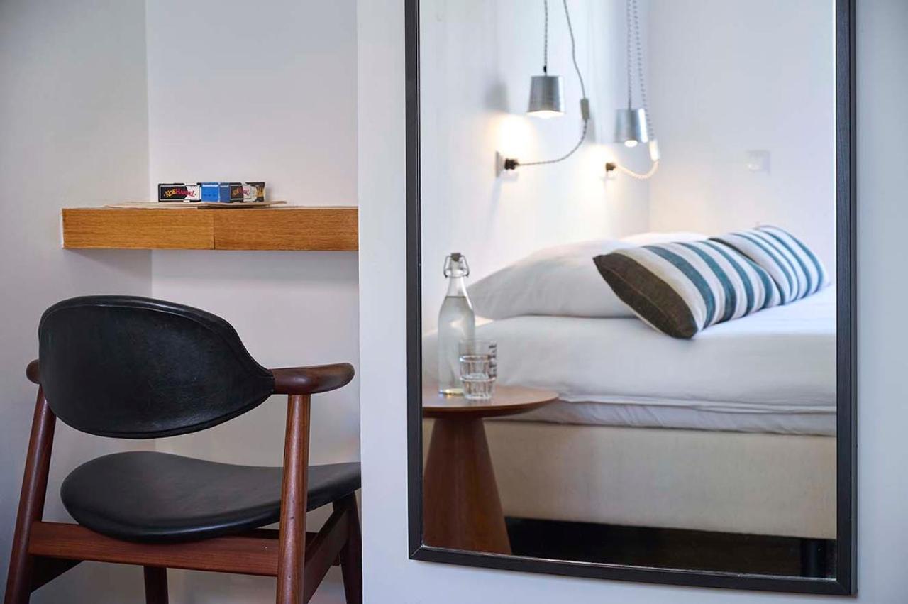 Tweepersoonskamer met Gedeeld Toilet